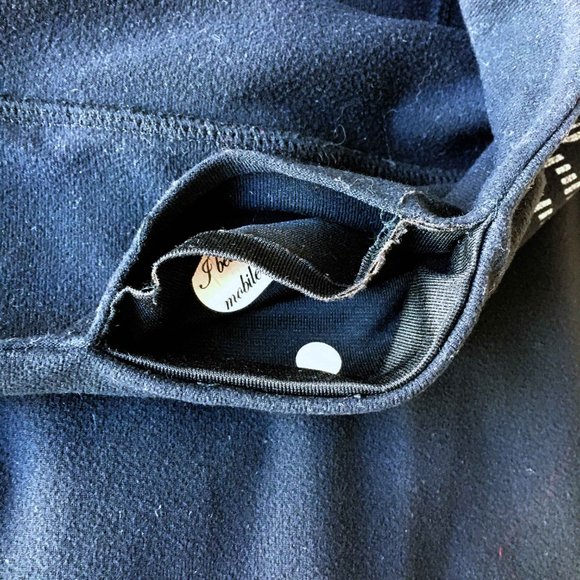 ⚡️SOLD⚡️ lululemon high-rise groove pant - size 6 - Picture 8 of 8